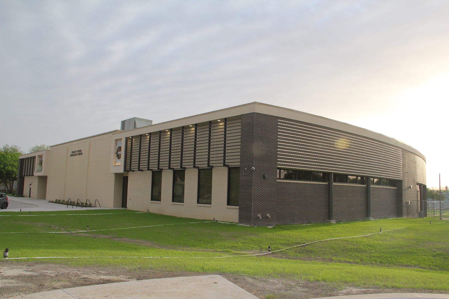 City of Grand Prairie Charley Taylor Recreation Center Modern Contractors